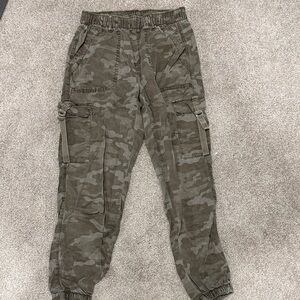 American Eagle Outfitters Gray Cargo Pants